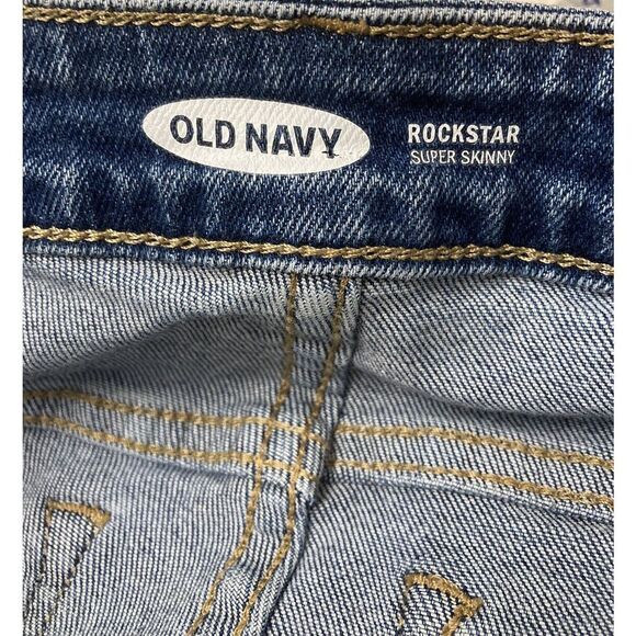 Women’s OLD NAVY ROCKSTAR RIPPED SUPER SKINNY FIT WOMENS JEANS size 6 petite - Picture 4 of 4